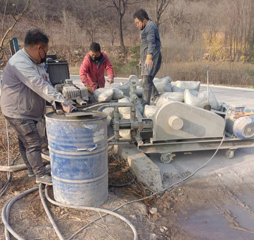 湖滨路面下沉注浆